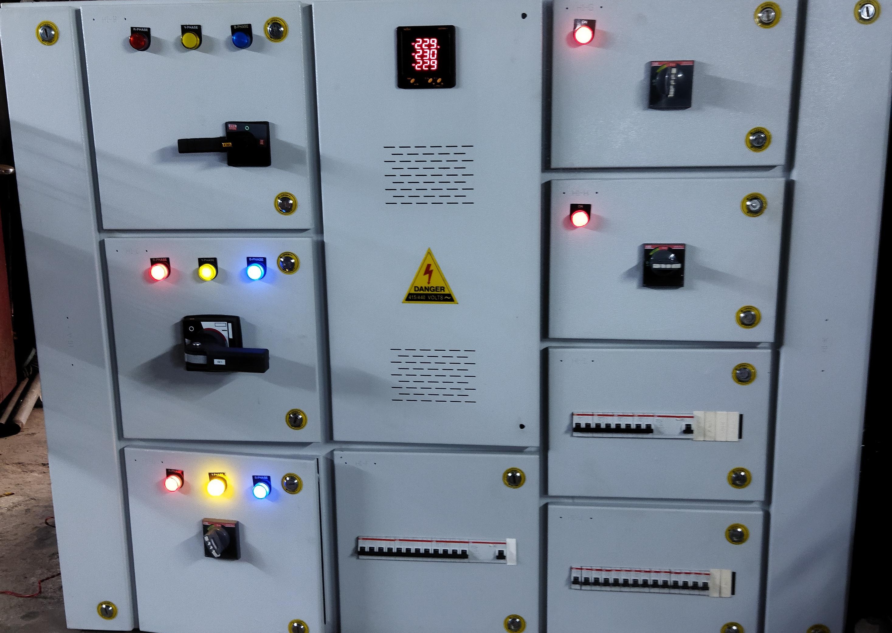 Industrial Earthings & Safety